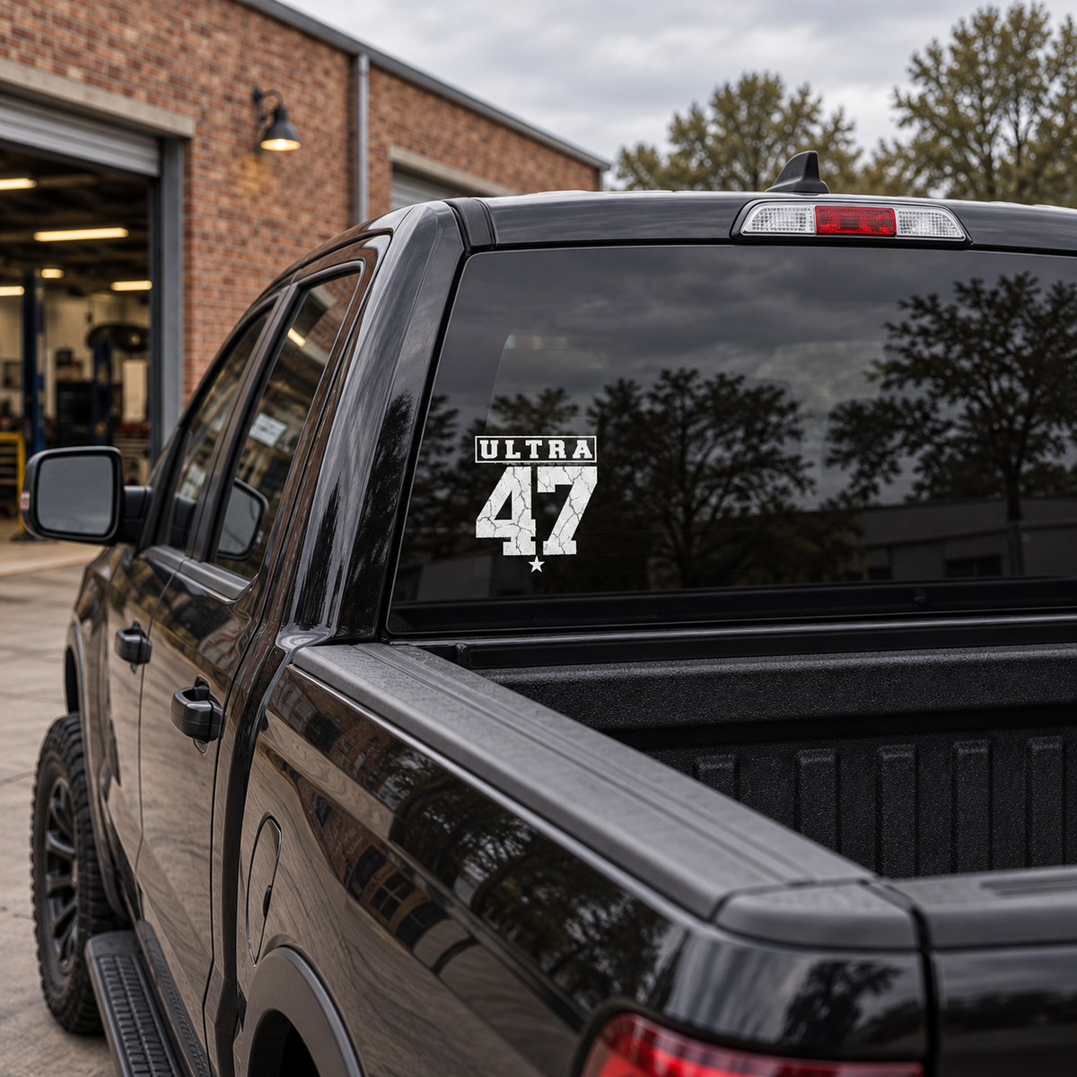 Ultra 47 — rear window, left